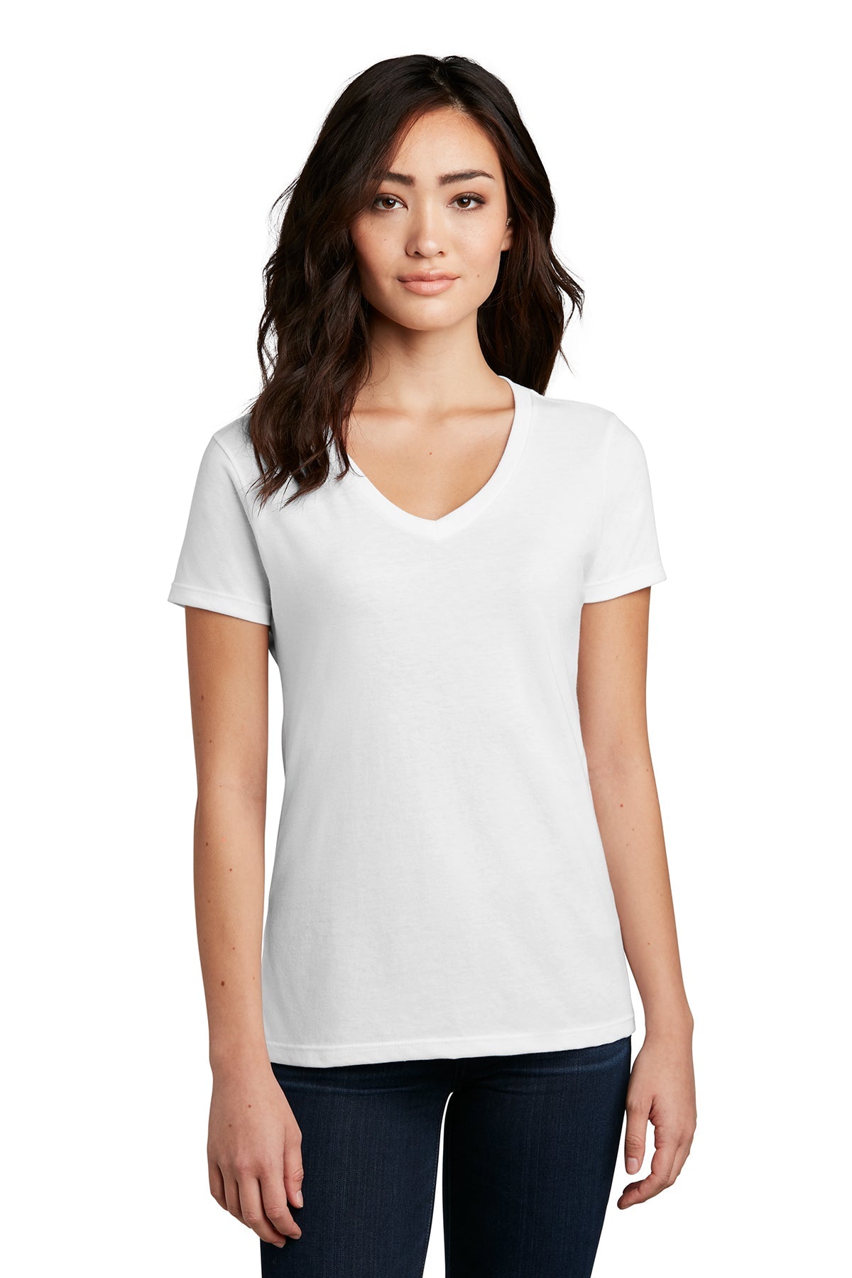 DM1190L District ® Women’s Perfect Blend ® V-Neck Tee